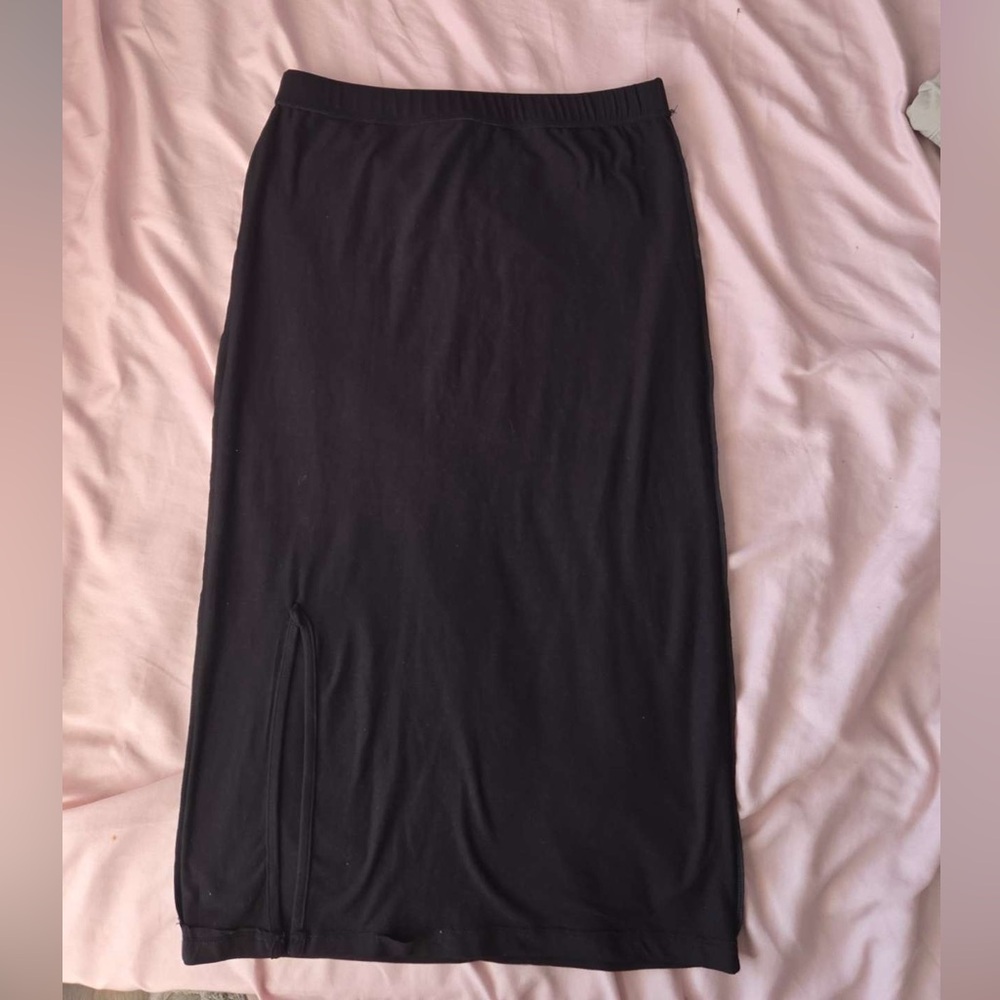 Feathers Black Pencil Skirt